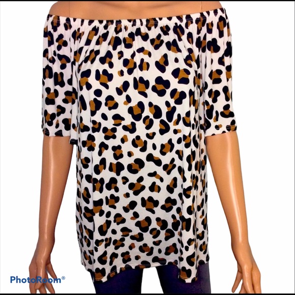 Cheetah off shoulder top - Picture 7 of 7